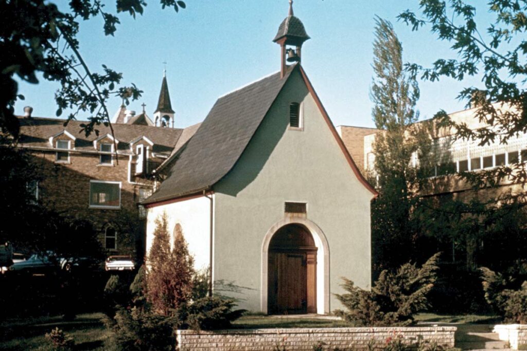 1951
